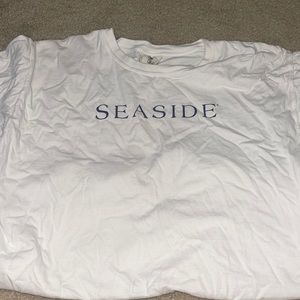 seaside tee